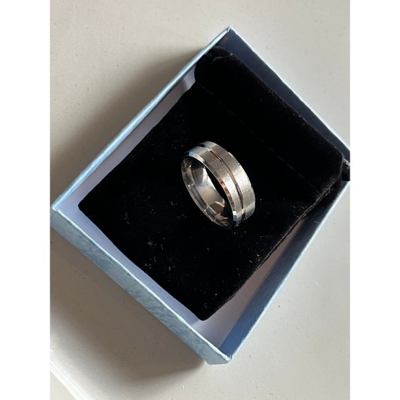 Silver Tungsten Carbide Men's Ring - Picture 3 of 5